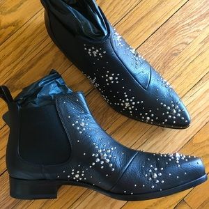 NWT Alexander McQueen Studded Leather Ankle Boot